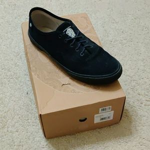 NAVY SUEDE PUMPS SNEAKERS Pretty Green